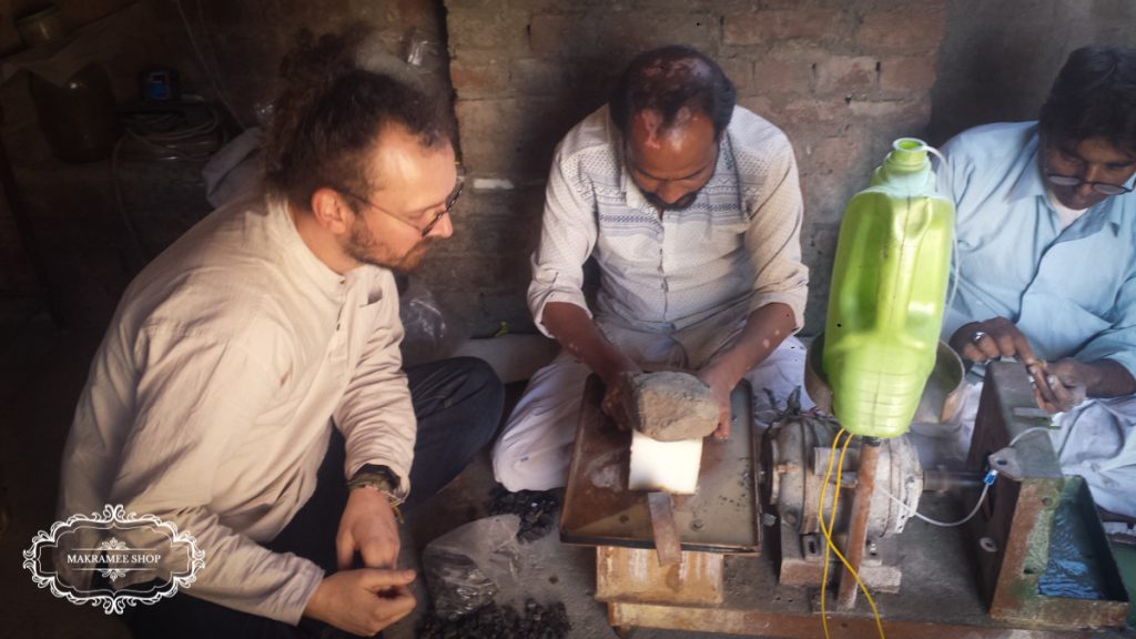 Schmucksteinherstellung in Jaipur